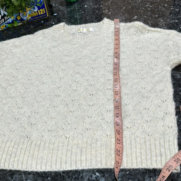 Sugar Moon white Whisper white women sweater - Picture 6 of 10